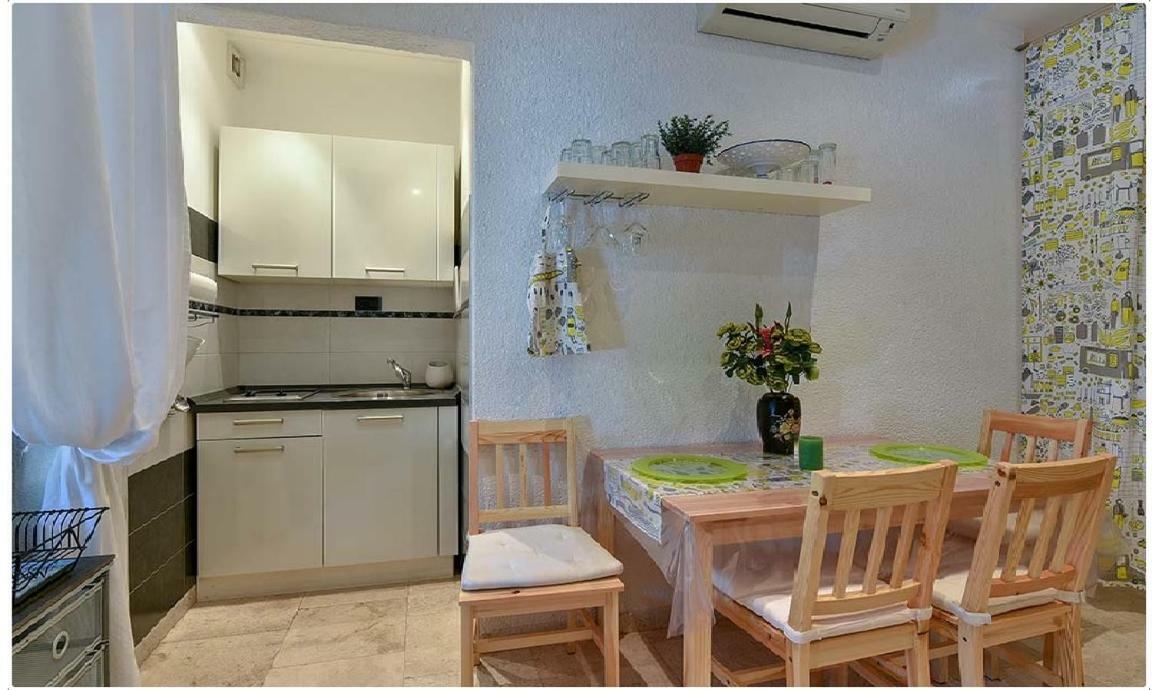 Studio Melanija Rovinj Exterior foto
